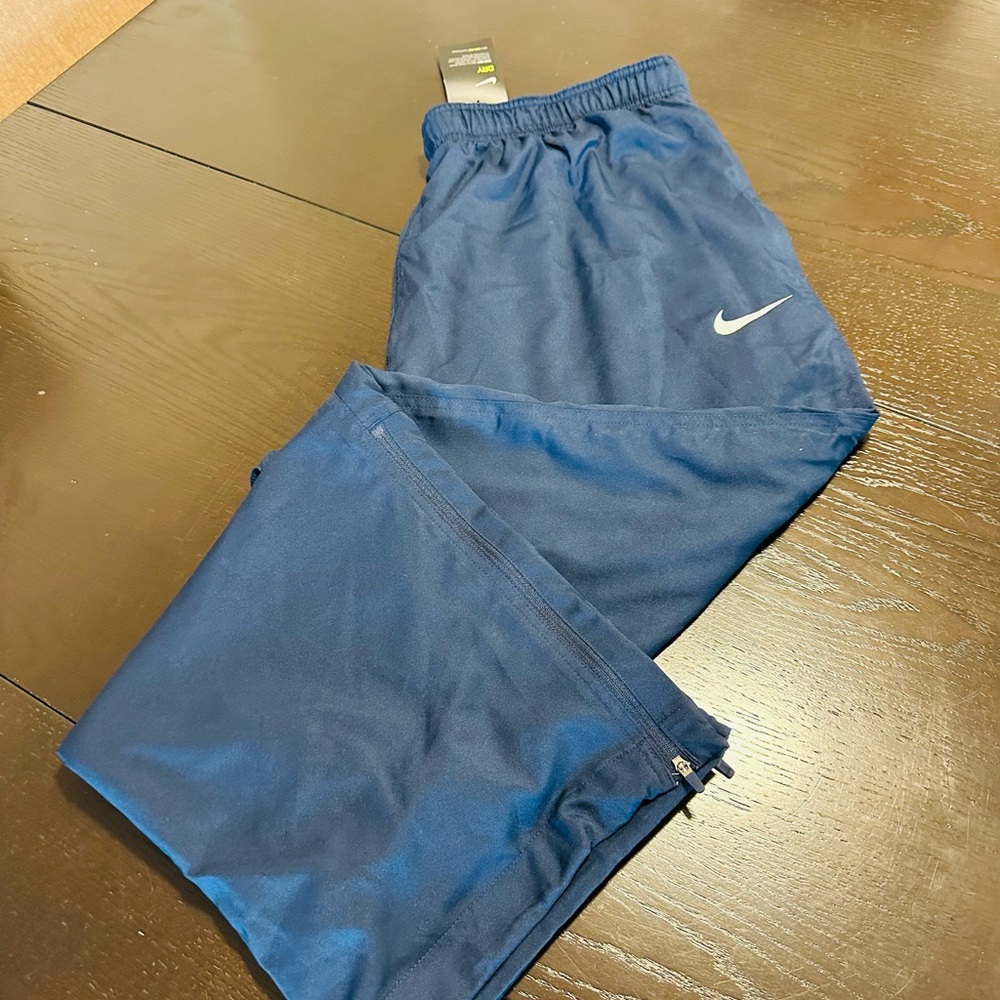 Men’s NWT Nike Blue Dry Fit 3XL Training Pants